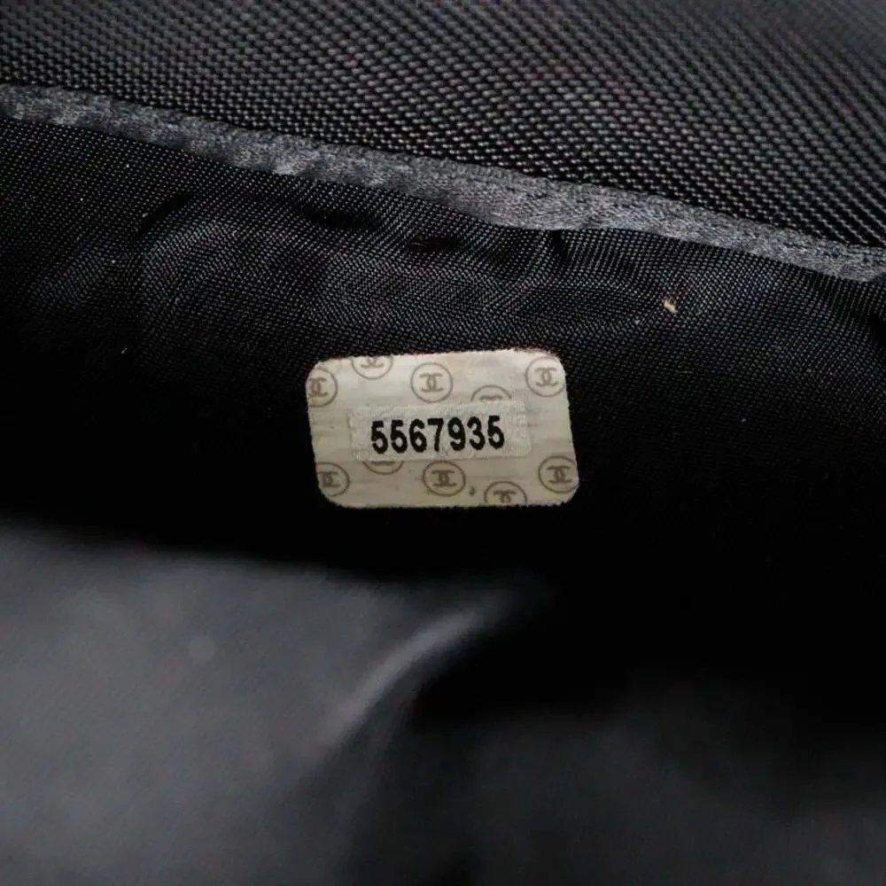 CHANEL Bag - Picture 8 of 10